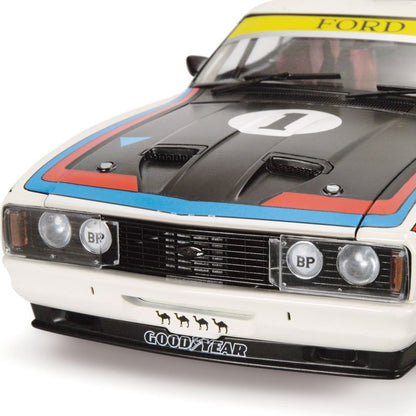 1:18 Ford XC Falcon #1 - 1977 - Bathurst Winner - Moffat Ford Dealers - Allan Moffat - Classic Carlectables - 18261
