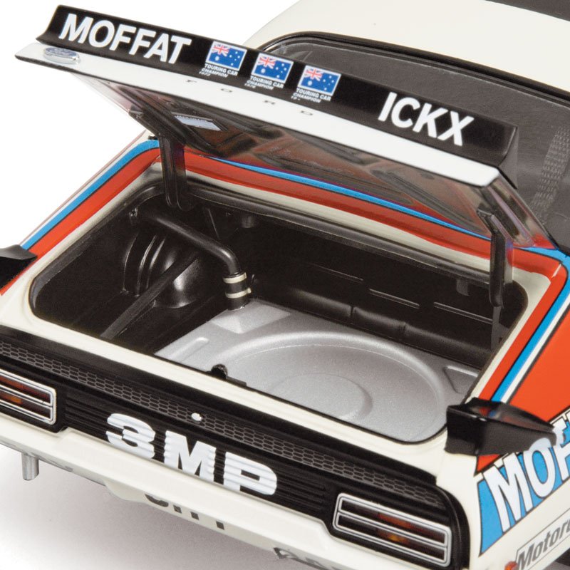 1:18 Ford XC Falcon #1 - 1977 - Bathurst Winner - Moffat Ford Dealers - Allan Moffat - Classic Carlectables - 18261