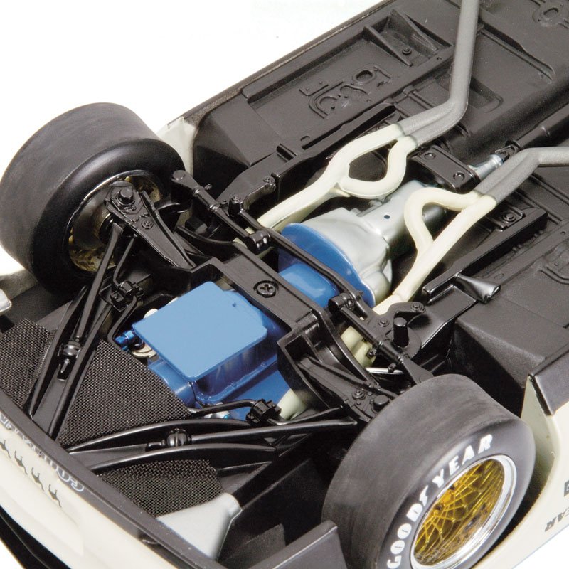 1:18 Ford XC Falcon #1 - 1977 - Bathurst Winner - Moffat Ford Dealers - Allan Moffat - Classic Carlectables - 18261