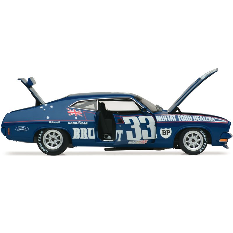 1:18 Ford XB Falcon GT #33 - 1974 - Bathurst - Moffat Ford Dealers - Allan Moffat - Classic Carlectables - 18266