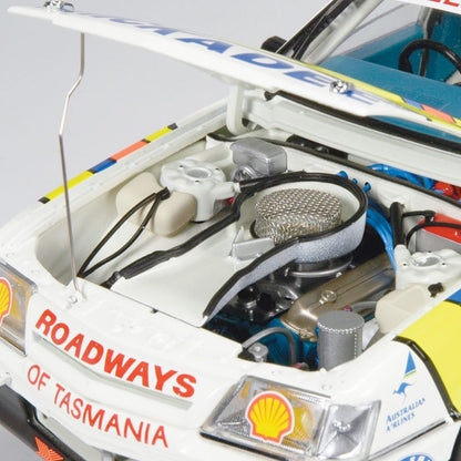 1:18 Holden VK Commodore #2 - 1986 - Bathurst Winner - Roadways Racing - Allan Grice - Classic Carlectables - 18267