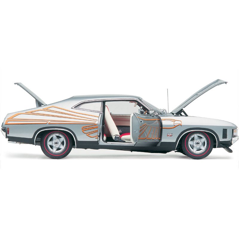 1:18 Ford XA Falcon Superbird Showcar - 1972 - Classic Carlectables - 18268