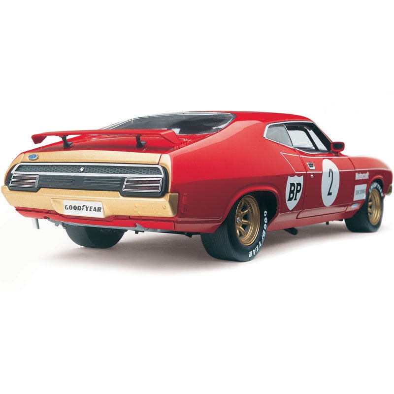 1:18 Ford XB Falcon GT #2 - 1976 - ATCC Winner - Allan Moffat Racing - Allan Moffat - Classic Carlectables - 18269