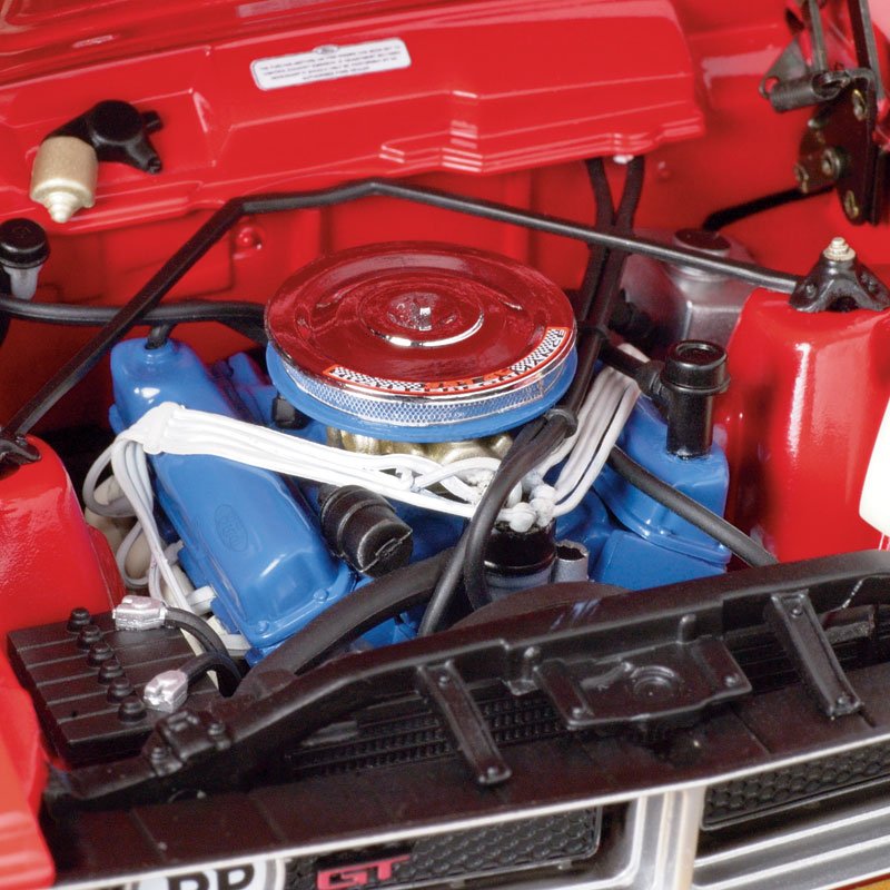 1:18 Ford XB Falcon GT #2 - 1976 - ATCC Winner - Allan Moffat Racing - Allan Moffat - Classic Carlectables - 18269