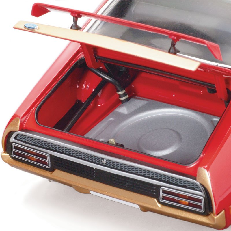 1:18 Ford XB Falcon GT #2 - 1976 - ATCC Winner - Allan Moffat Racing - Allan Moffat - Classic Carlectables - 18269