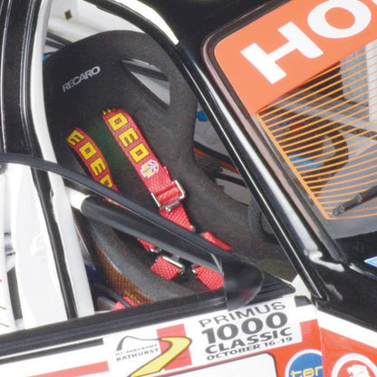 1:18 Holden VS Commodore #11 - 1997 - Bathurst Winner - Castrol Racing - Larry Perkins - Classic Carlectables - 18276