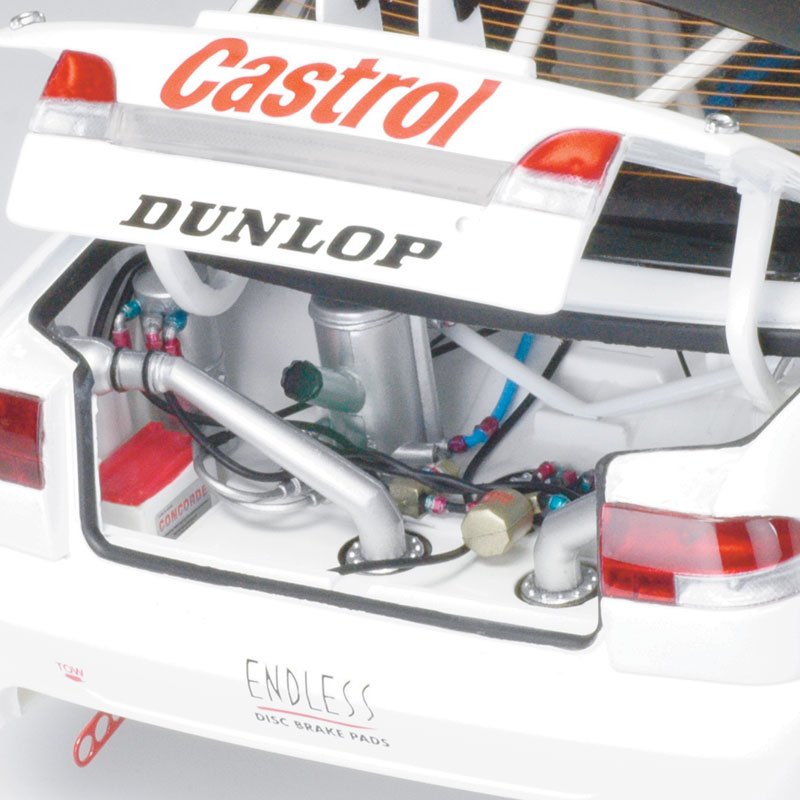 1:18 Holden VS Commodore #11 - 1997 - Bathurst Winner - Castrol Racing - Larry Perkins - Classic Carlectables - 18276