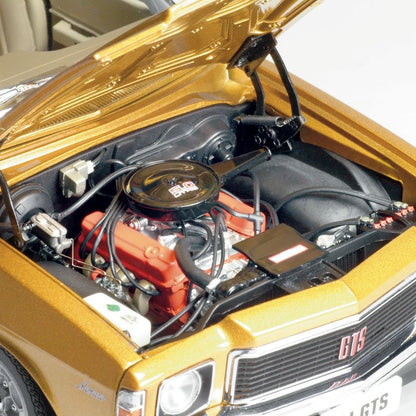 1:18 Holden HJ Monaro GTS - Contessa Gold Metallic - Classic Carlectables - 18304
