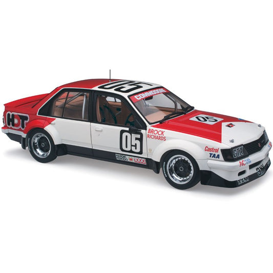 1:18 Holden VC Commodore #05 - 1980 - Bathurst Winner - Holden Dealer Team - Peter Brock - Classic Carlectables - 18306