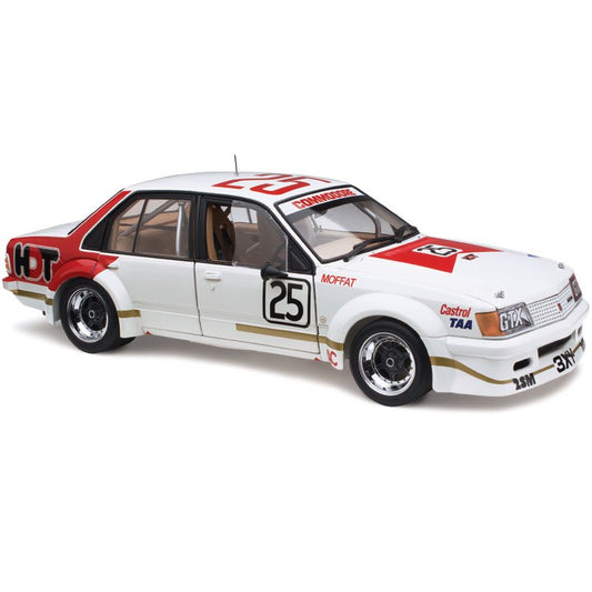 1:18 Holden VC Commodore #25 - Sandown 400 - 3rd Place - 1980 - ATCC - Holden Dealer Team - Allan Moffat - Classic Carlectables - 18310