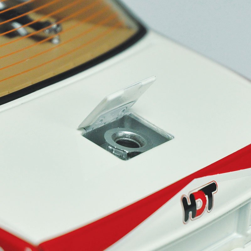 1:18 Holden VC Commodore #25 - Sandown 400 - 3rd Place - 1980 - ATCC - Holden Dealer Team - Allan Moffat - Classic Carlectables - 18310