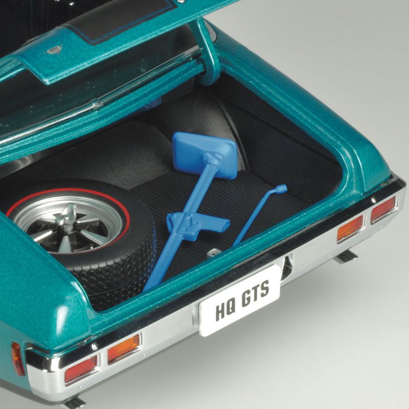 1:18 Holden HQ Monaro GTS Coupe - Aquamarine Metallic w/Black Stripes - Classic Carlectables - 18335