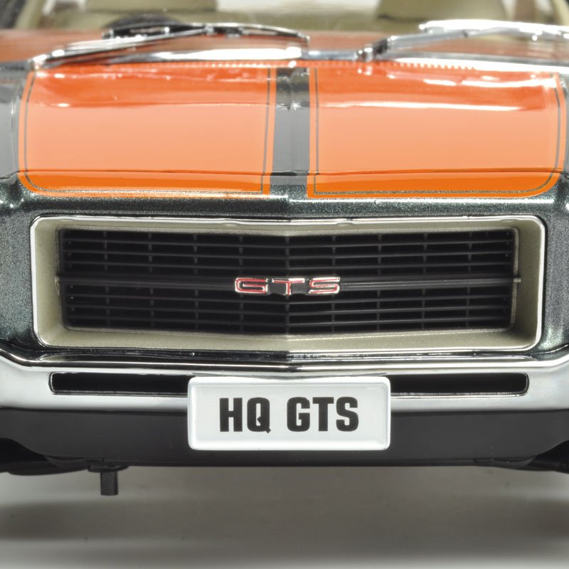 1:18 Holden HQ Monaro GTS - Gunmetal Matallic w/ Lone O'Ranger Stripes - Classic Carlectables - 18338