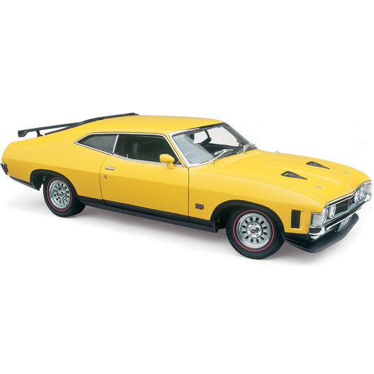 1:18 Ford XA Falcon RPO83 Coupe - 1973 - Yellow Glow - Classic Carlectables - 18343