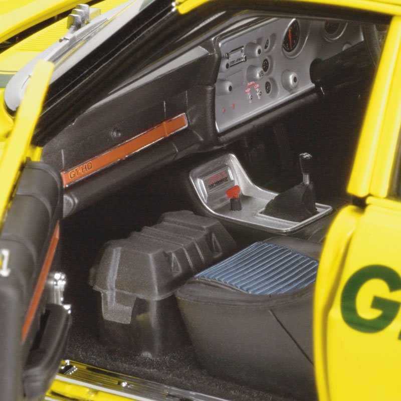1:18 Ford GTHO Super Falcon #1 - Last Race Oran Park - 1972 - ATCC - Grace Bros Racing Team - Ian Geoghegan - Classic Carlectables - 18344