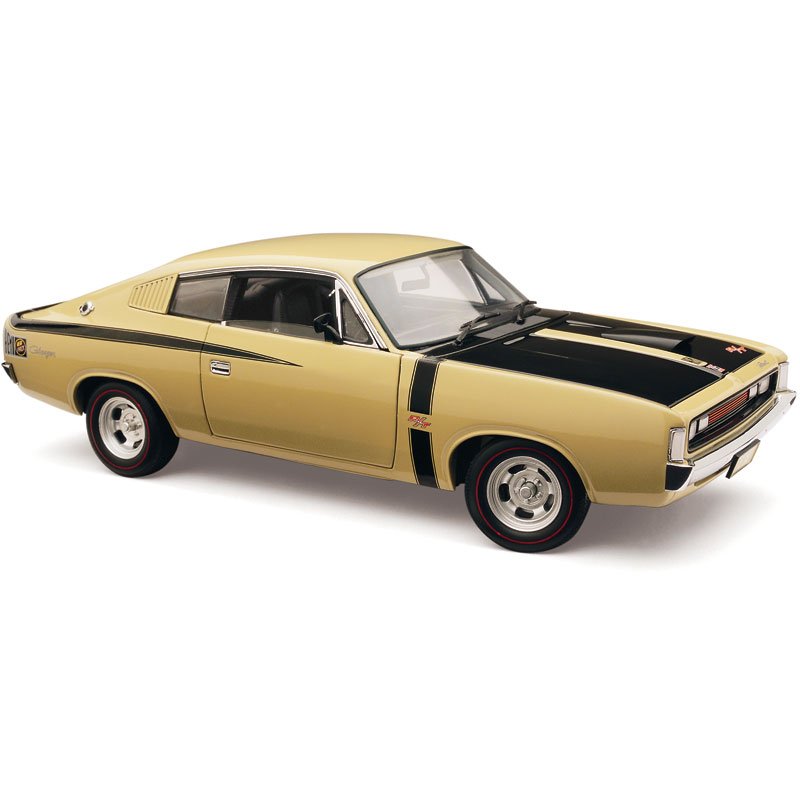 1:18 Chrysler VH Valiant E38 R/T Charger - 'Big Tank' - 1971 - Blonde Olive - Classic Carlectables - 18369