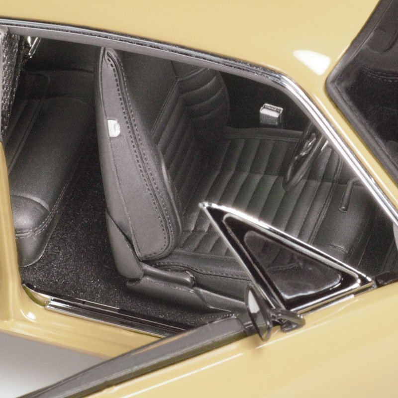 1:18 Chrysler VH Valiant E38 R/T Charger - 'Big Tank' - 1971 - Blonde Olive - Classic Carlectables - 18369