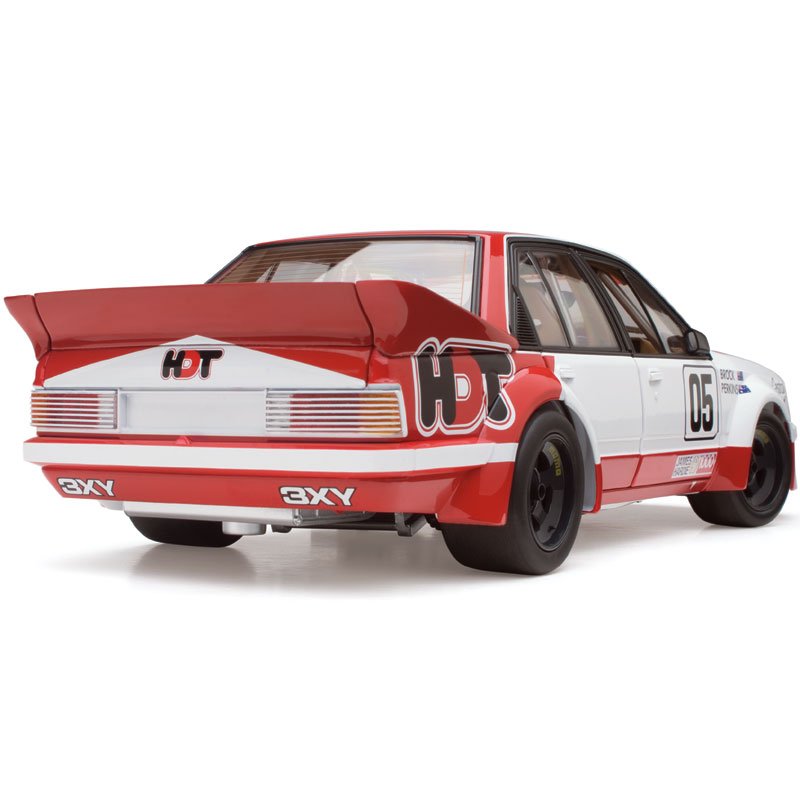 1:18 Holden VH Commodore #05 - 1983 - Bathurst - Marlboro Holden Dealer Team - Peter Brock - Classic Carlectables - 18400
