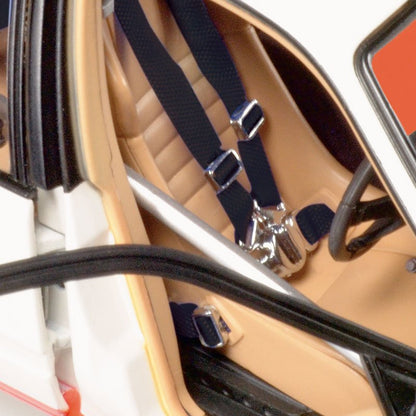 1:18 Holden VH Commodore #05 - 1983 - Bathurst - Marlboro Holden Dealer Team - Peter Brock - Classic Carlectables - 18400