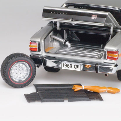 1:18 Ford XW Falcon GTHO Phase I - Silver Fox - Classic Carlectables - 18408