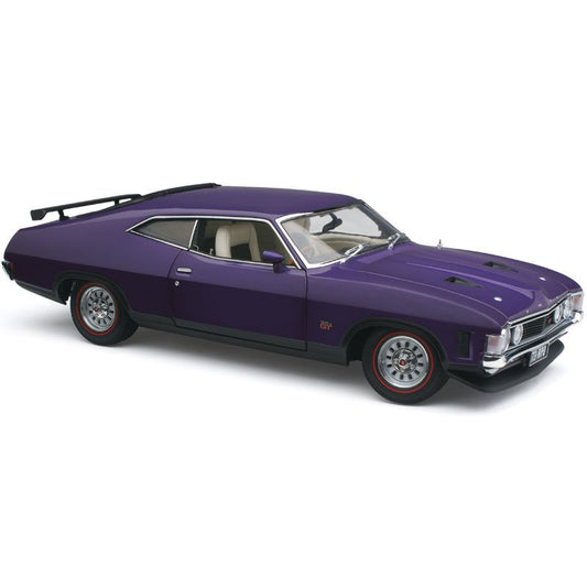 1:18 Ford XA Falcon RPO83 Coupe - 1973 - Wild Violet - Classic Carlectables - 18448