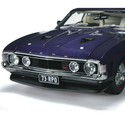 1:18 Ford XA Falcon RPO83 Coupe - 1973 - Wild Violet - Classic Carlectables - 18448