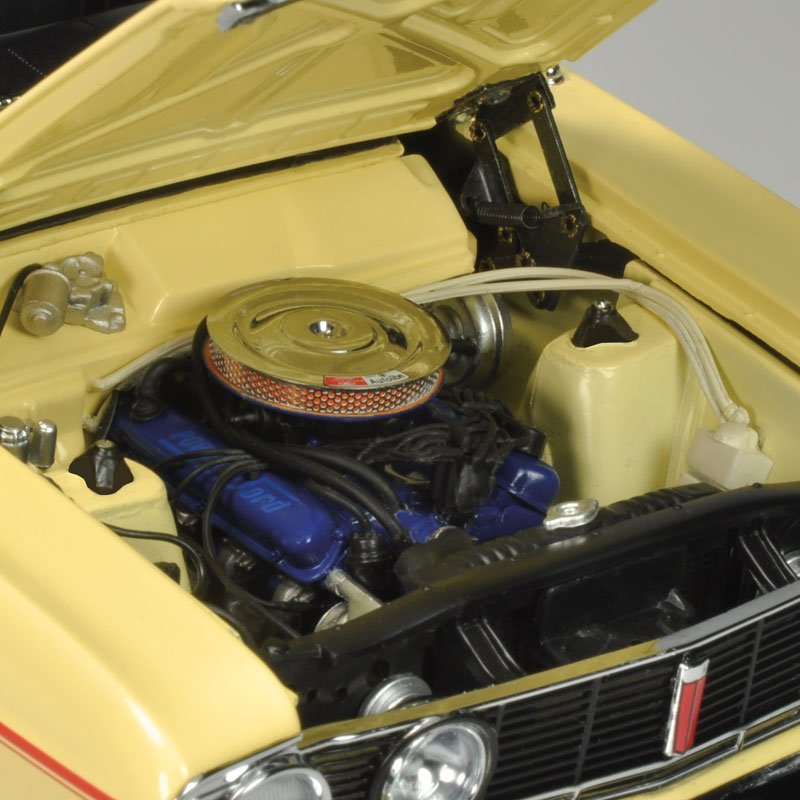 1:18 Ford XT Falcon GT - 1968 - Springtime Yellow - Classic Carlectables - 18482
