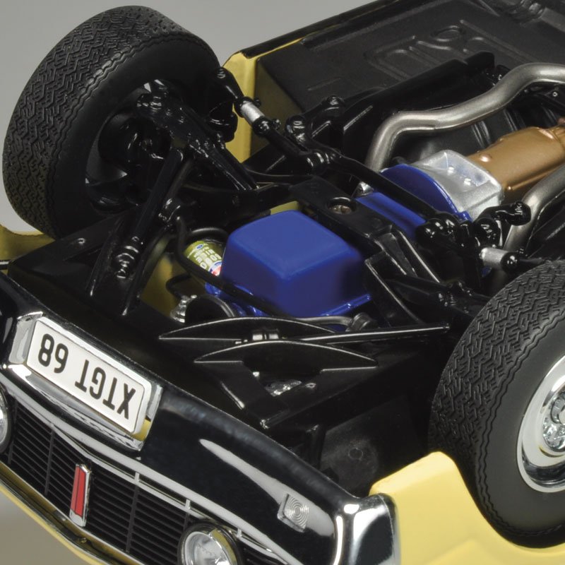 1:18 Ford XT Falcon GT - 1968 - Springtime Yellow - Classic Carlectables - 18482