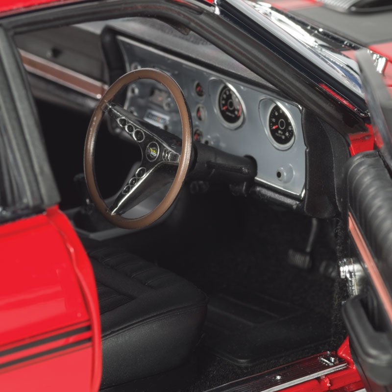 1:18 Ford XY Falcon GTHO Phase III - Track Red - Classic Carlectables - 18527