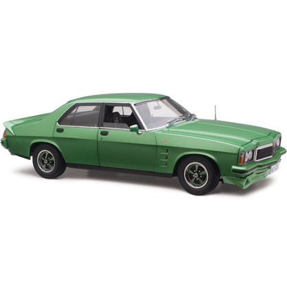 1:18 Holden HZ GTS Sedan - Super Mint Metallic - Classic Carlectables - 18543