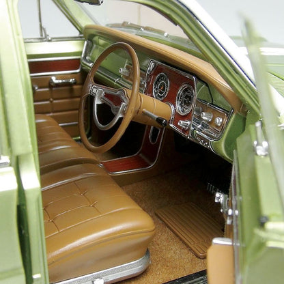 1:18 Holden HR Premier - Sea Mist Jade - Classic Carlectables - 18571