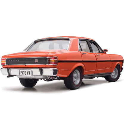 1:18 Ford XW Falcon GTHO Phase II - Brambles Red - Classic Carlectables - 18595
