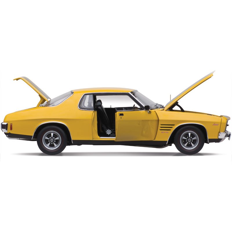 1:18 Holden HQ Monaro GTS - Mustard with Black Stripes - Classic Carlectables - 18620