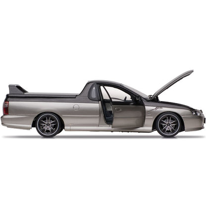 1:18 Holden VY SS Ute Custom - Grey/Silver - Classic Carlectables - 18622