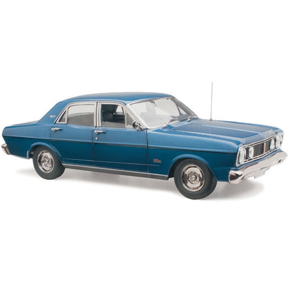 1:18 Ford XT Falcon GT - Starlight Blue - Classic Carlectables - 18627