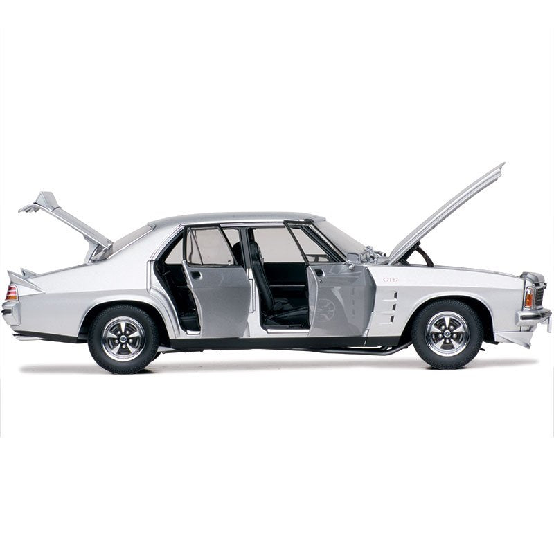 1:18 Holden HZ GTS Sedan - Aztec Silver Metallic - Classic Carlectables - 18645