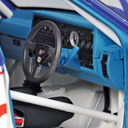 1:18 Holden VK Commodore #05 - Wellington 500 Winner - 1986 - ATCC - Holden Dealer Team - Peter Brock - Classic Carlectables - 18654