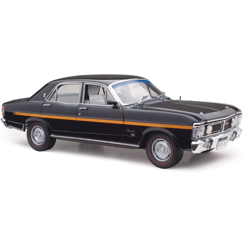 1:18 Ford XY Fairmont Grand Sport - Onyx Black - Classic Carlectables - 18655