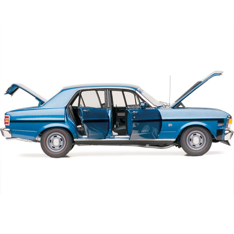 1:18 Ford XW Falcon GTHO Phase II - Starlight Blue - Classic Carlectables - 18657