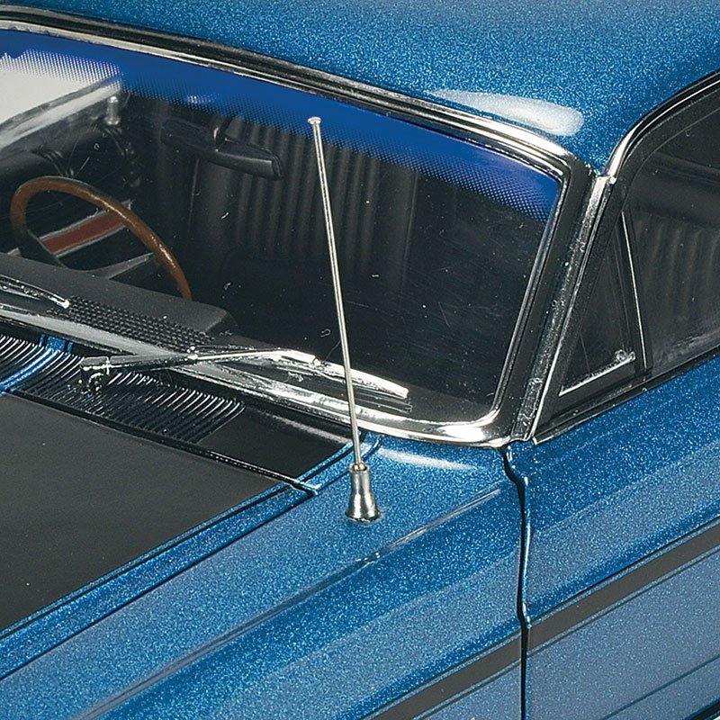 1:18 Ford XW Falcon GTHO Phase II - Starlight Blue - Classic Carlectables - 18657