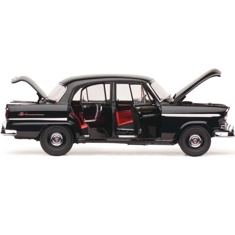 1:18 Holden FC Special - Black - Classic Carlectables - 18672