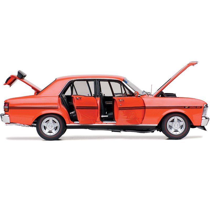1:18 Ford XY Falcon GTHO Phase III - Vermillion Fire - Classic Carlectables - 18676