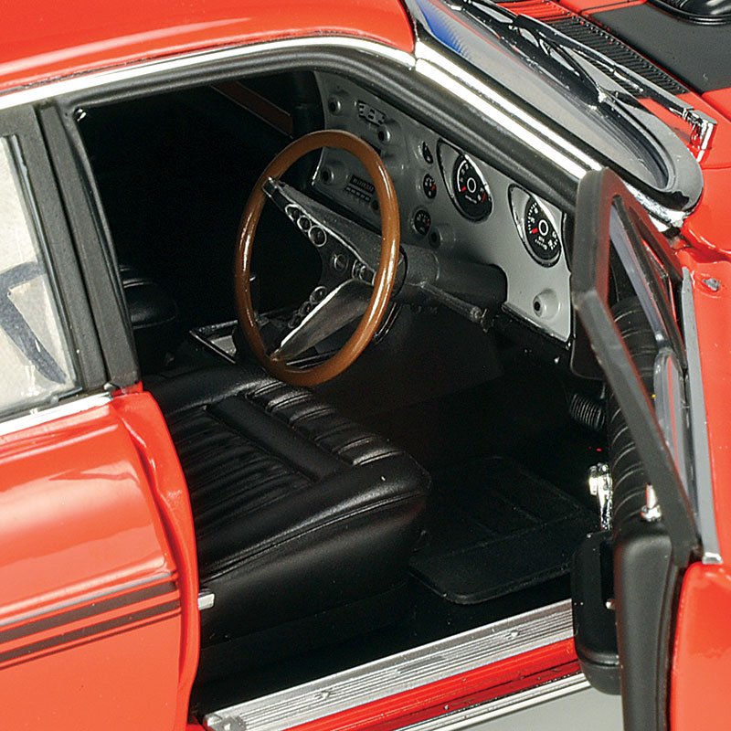 1:18 Ford XY Falcon GTHO Phase III - Vermillion Fire - Classic Carlectables - 18676