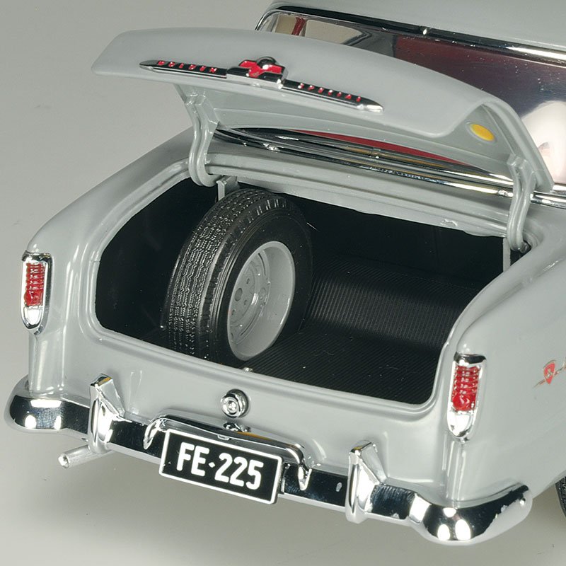 1:18 Holden FE Special - Ascot Grey - Classic Carlectables - 18691