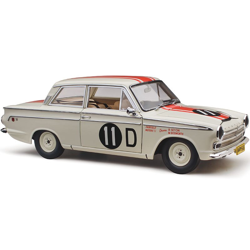 1:18 Ford Cortina GT 500 #11D - 1965 - Bathurst Winner - Fairfield Motors Pty Ltd - Barry Seton - Classic Carlectables - 18723