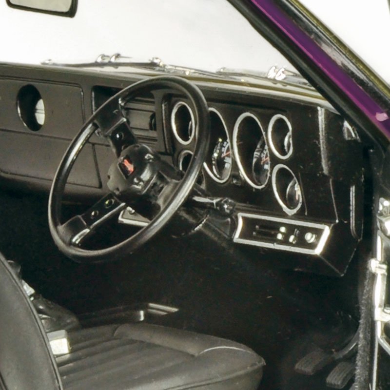 1:18 Holden LJ Torana GTR XU-1 - Purr Pull - Classic Carlectables - 18726