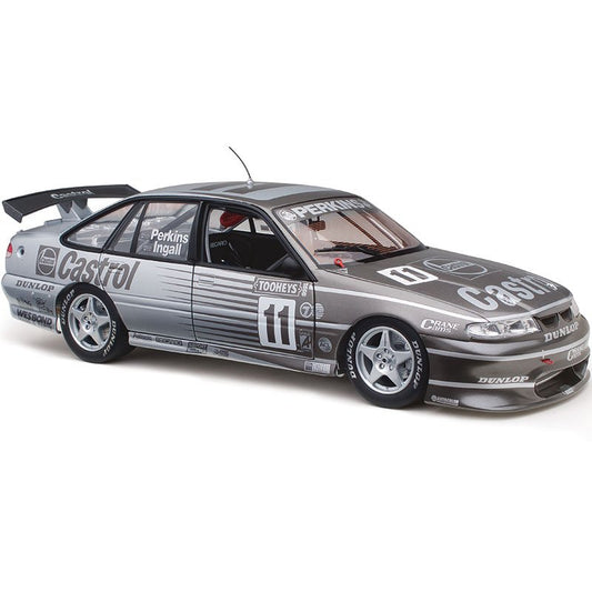 1:18 Holden VR Commodore #11 - 25th Anniversary Silver Livery - 1995 - Bathurst Winner - Castrol Perkins Racing - Larry Perkins - Classic Carlectables - 18731