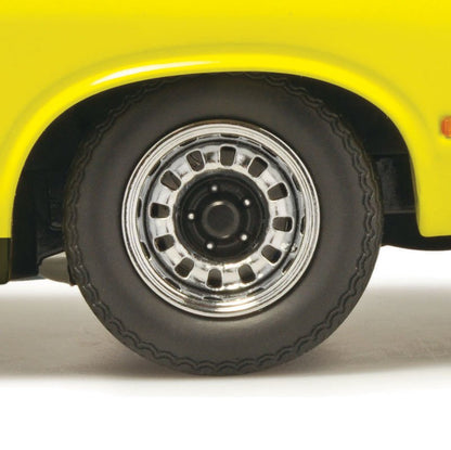 1:18 Ford XC Sundowner - Pine 'n' Lime - Classic Carlectables - 18740