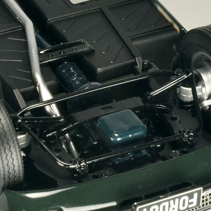1:18 Ford Cortina GT - Goodwood Green - Classic Carlectables - 18750