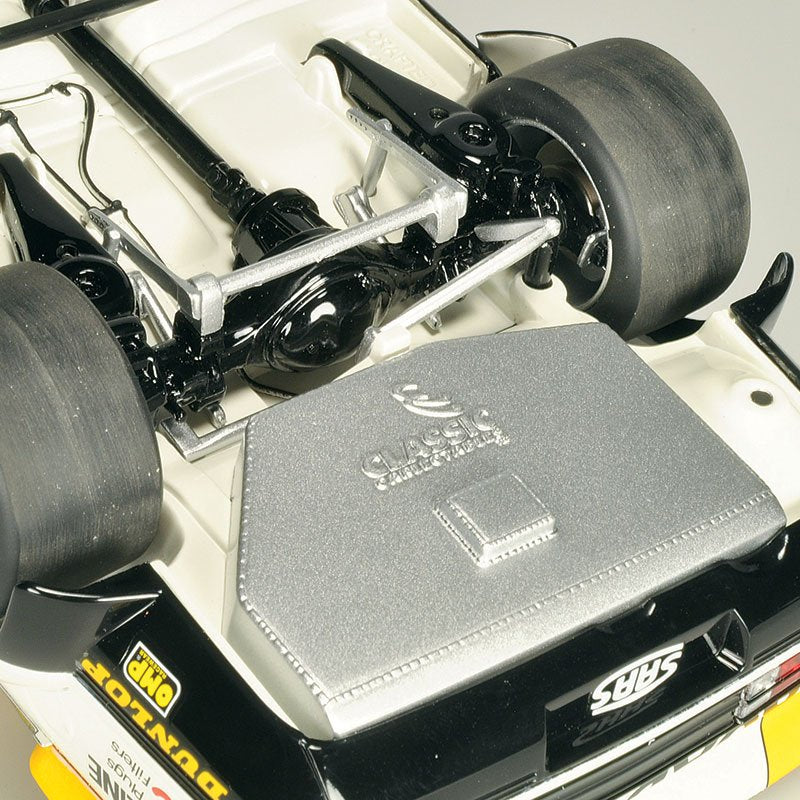 1:18 Holden VK Commodore #6 - 1984 - Bathurst - Roadways Racing - Allan Grice - Classic Carlectables - 18780